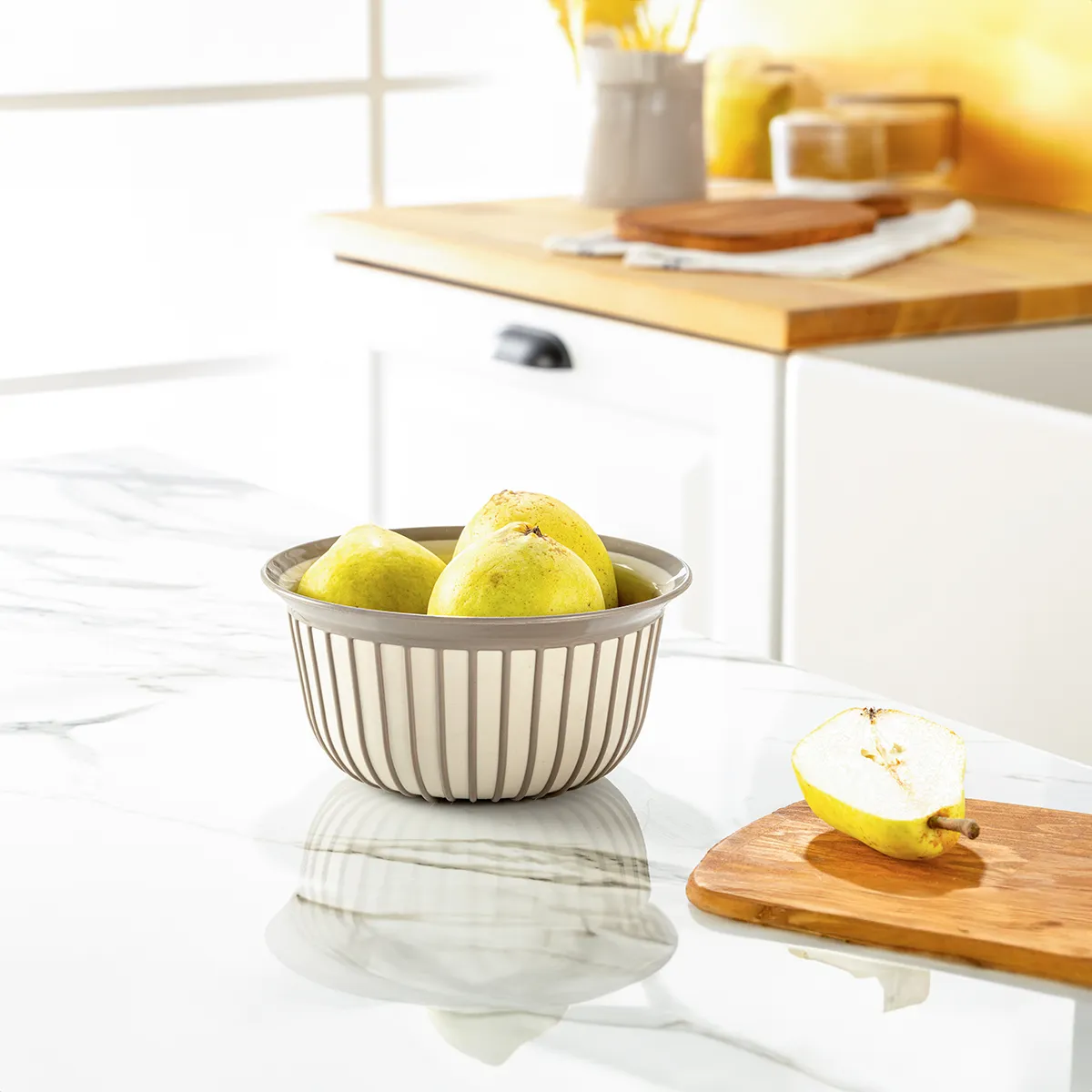 6898-beige-_2_11zon.webp کاسه گرد خطی فولی لایف 500 میلی لیتری چهاررنگ Linea کد 7956 - تصویر 4