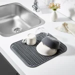 مت و پد آبگیر سینک و فریزر سیلیکونی گول پلاستیک RED ROSE ترکیه رنگ کرمی مدل WAVE کد GP143 - تصویر 2